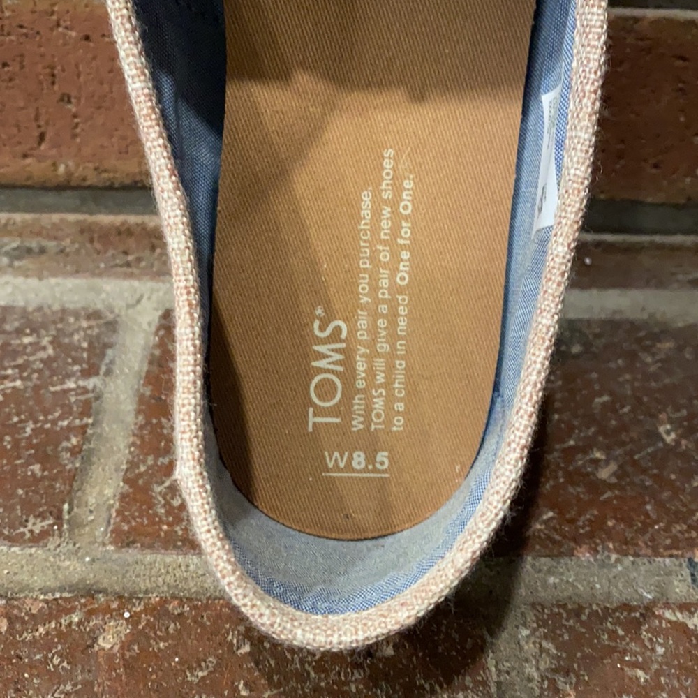 Toms Canvas Shoes View 3